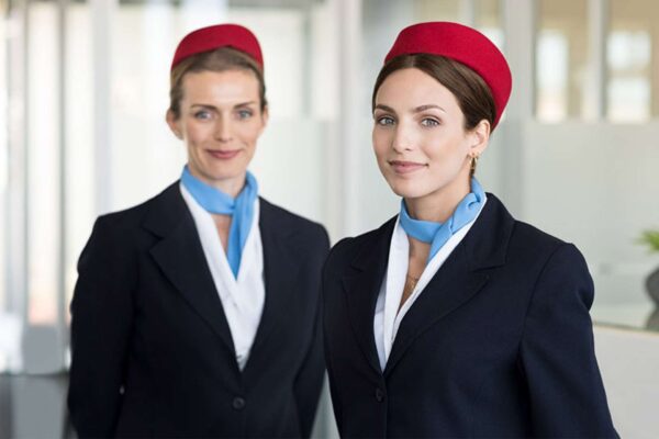 How Much Does a Flight Attendant Earn?